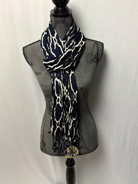 Spartina 449 Scarf Sallie Ann Navy Cream Geometric Fringe Wrap Shawl NEW - Picture 1 of 8